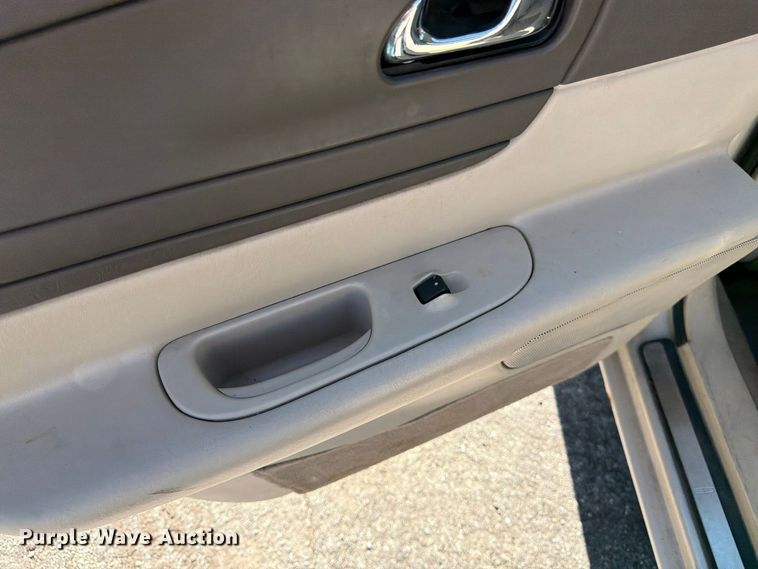 image for item FK3883 2001 Lincoln Continental 