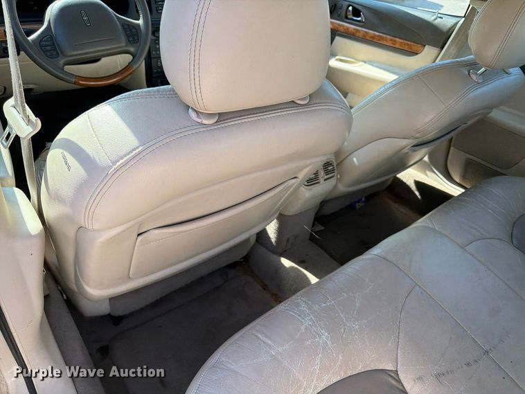 image for item FK3883 2001 Lincoln Continental 