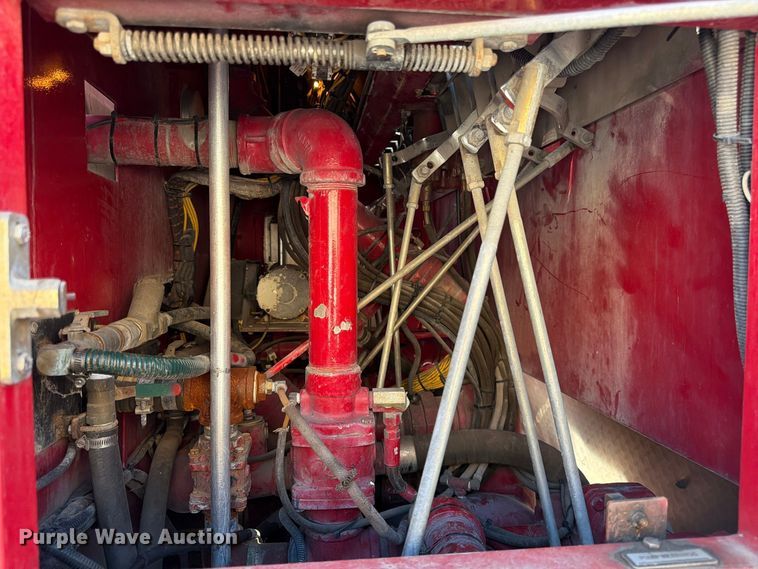 image for item FK3885 1997 International 4900 pumper fire truck