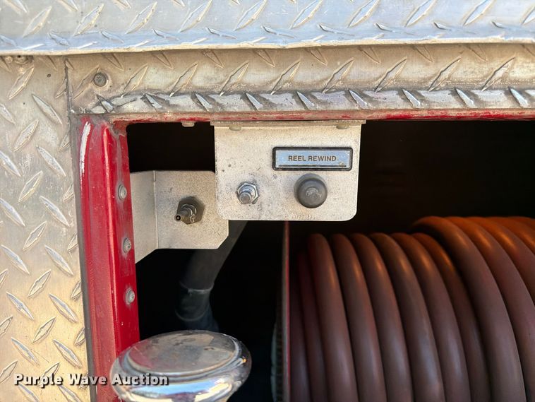 image for item FK3885 1997 International 4900 pumper fire truck