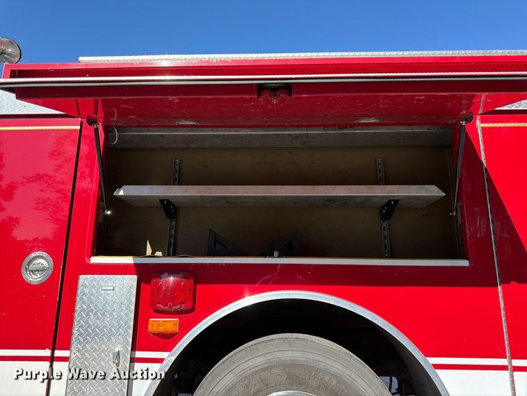 image for item FK3885 1997 International 4900 pumper fire truck