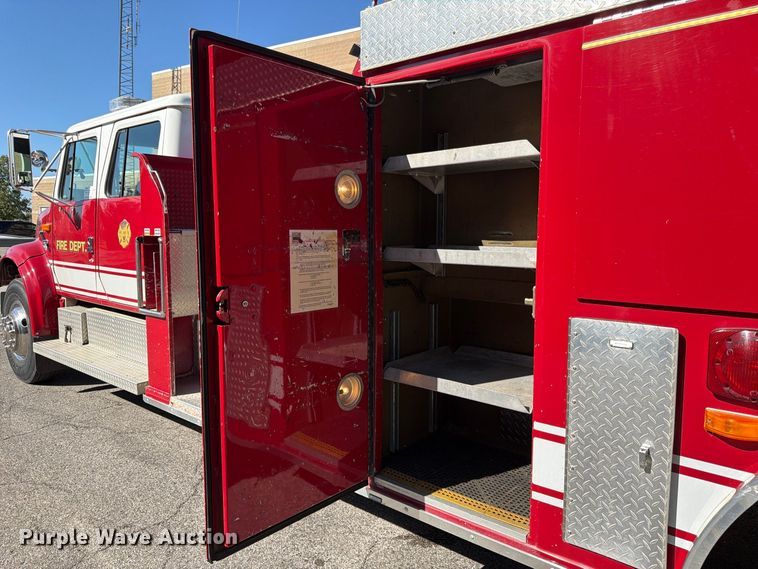 image for item FK3885 1997 International 4900 pumper fire truck