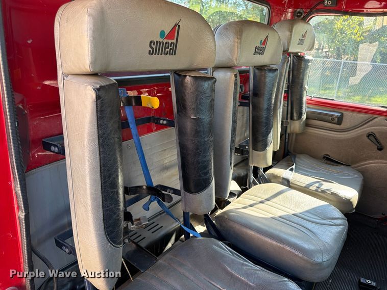 image for item FK3885 1997 International 4900 pumper fire truck