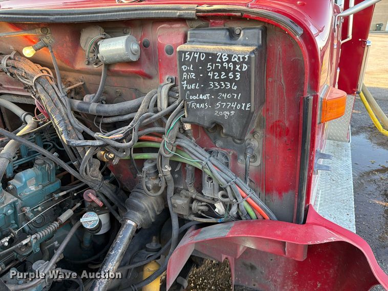 image for item FK3885 1997 International 4900 pumper fire truck