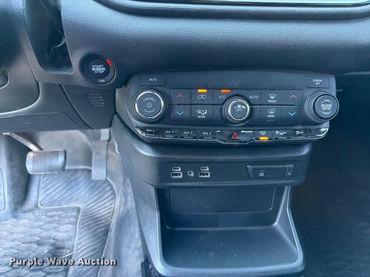 image for item FK3889 2023 Dodge Durango SSV SUV