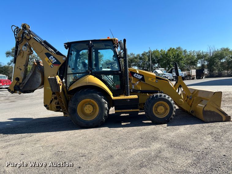 image for item FK3890 2015 Caterpillar 420F backhoe