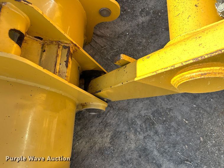 image for item FK3890 2015 Caterpillar 420F backhoe