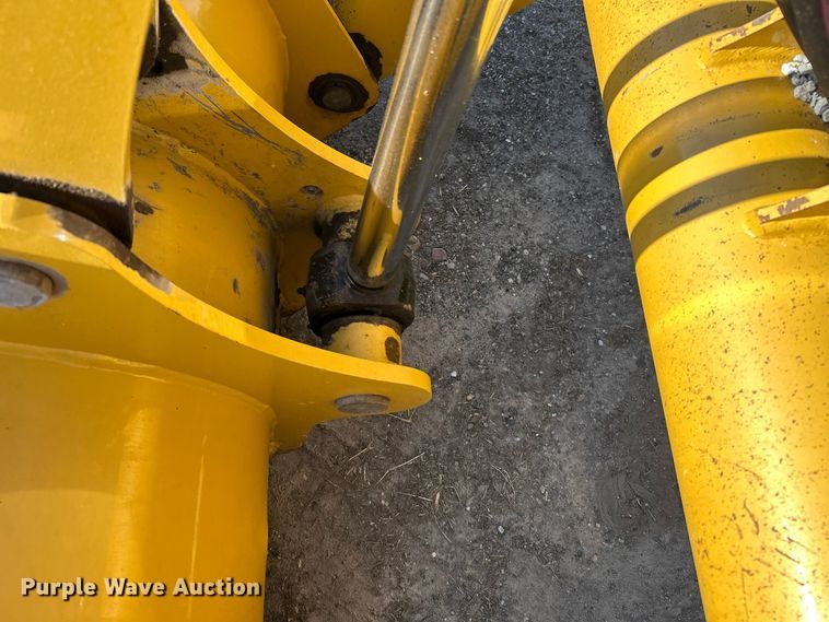image for item FK3890 2015 Caterpillar 420F backhoe