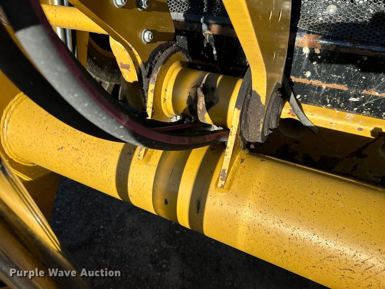 image for item FK3890 2015 Caterpillar 420F backhoe