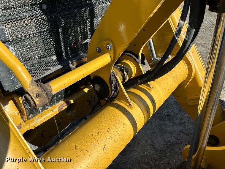 image for item FK3890 2015 Caterpillar 420F backhoe