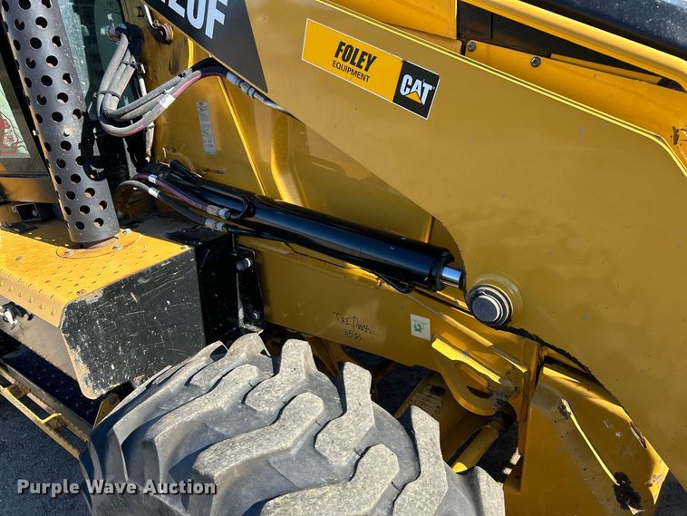 image for item FK3890 2015 Caterpillar 420F backhoe