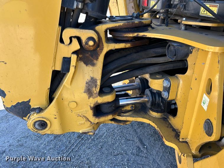 image for item FK3890 2015 Caterpillar 420F backhoe