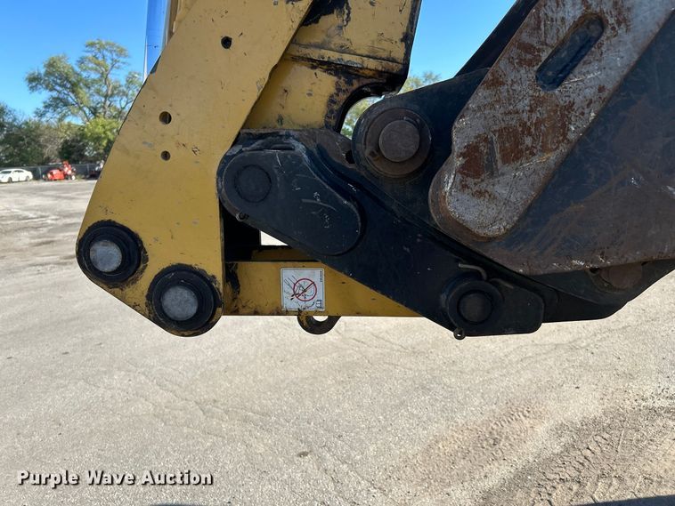 image for item FK3890 2015 Caterpillar 420F backhoe