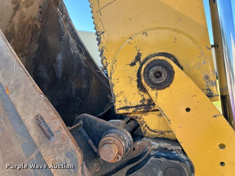 image for item FK3890 2015 Caterpillar 420F backhoe
