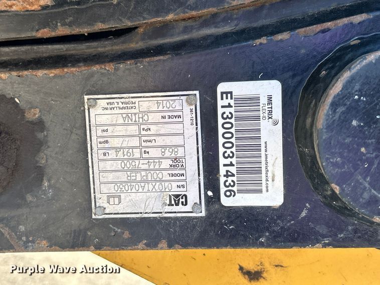 image for item FK3890 2015 Caterpillar 420F backhoe