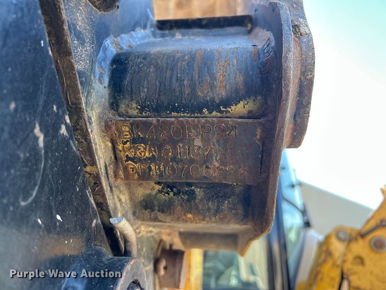 image for item FK3890 2015 Caterpillar 420F backhoe