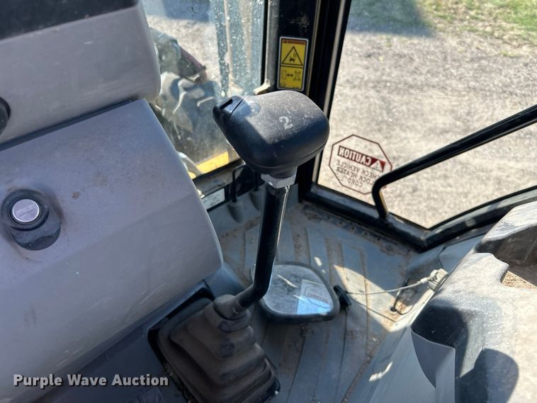 image for item FK3890 2015 Caterpillar 420F backhoe
