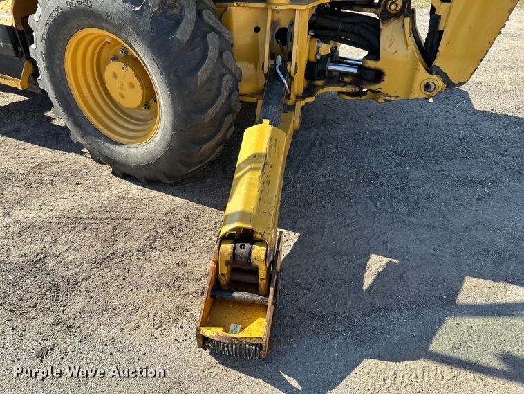 image for item FK3890 2015 Caterpillar 420F backhoe