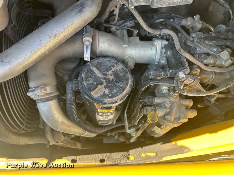 image for item FK3890 2015 Caterpillar 420F backhoe