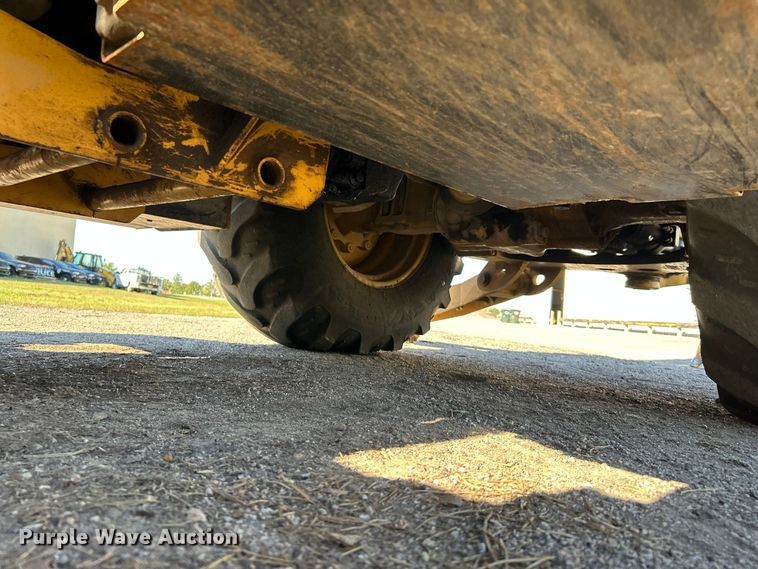 image for item FK3890 2015 Caterpillar 420F backhoe