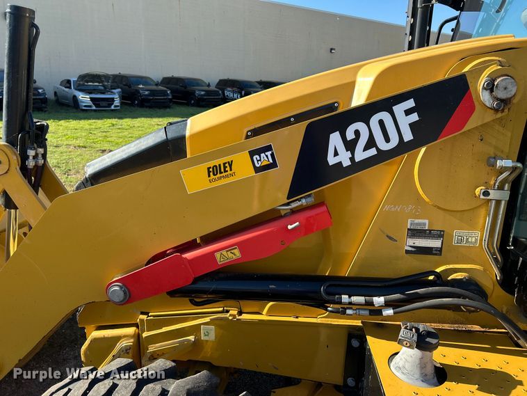 image for item FK3891 2015 Caterpillar 420F backhoe
