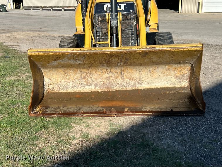 image for item FK3891 2015 Caterpillar 420F backhoe