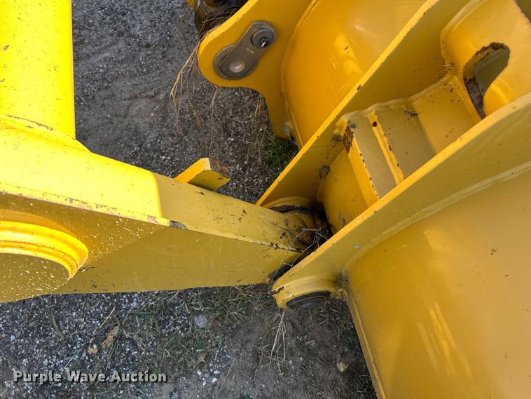 image for item FK3891 2015 Caterpillar 420F backhoe