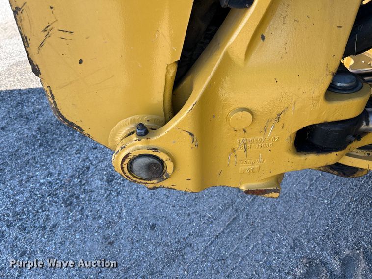 image for item FK3891 2015 Caterpillar 420F backhoe
