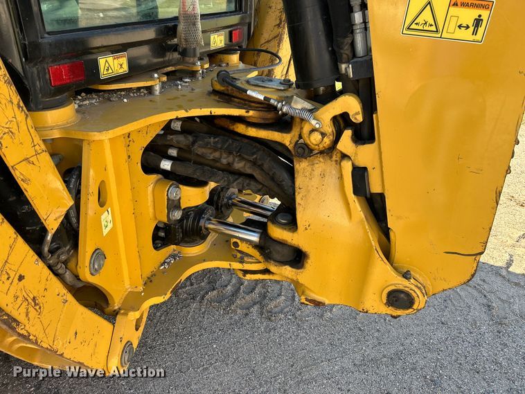 image for item FK3891 2015 Caterpillar 420F backhoe