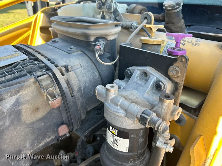 image for item FK3891 2015 Caterpillar 420F backhoe