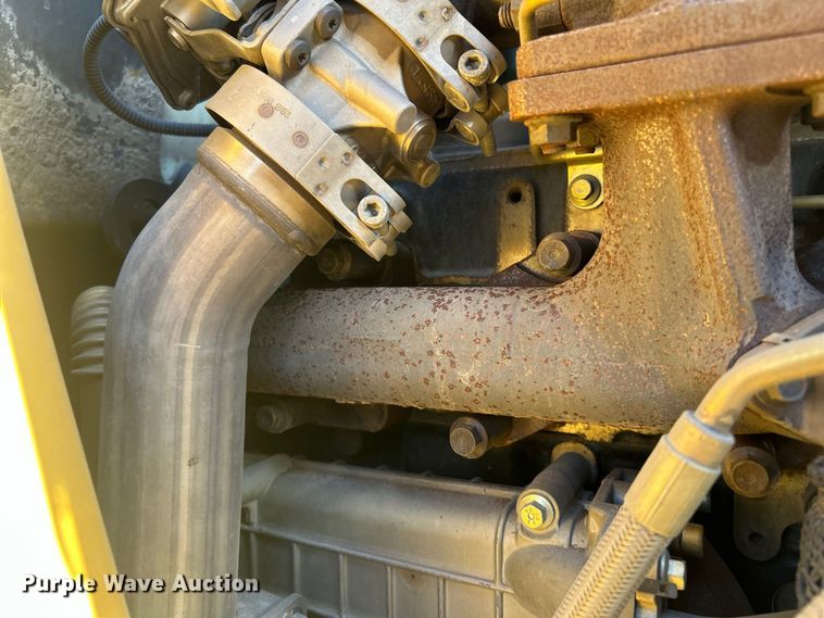 image for item FK3891 2015 Caterpillar 420F backhoe