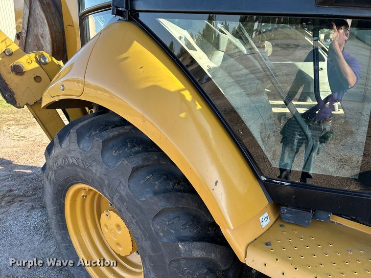 image for item FK3892 2015 Caterpillar 420F backhoe