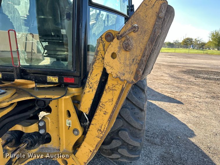 image for item FK3892 2015 Caterpillar 420F backhoe