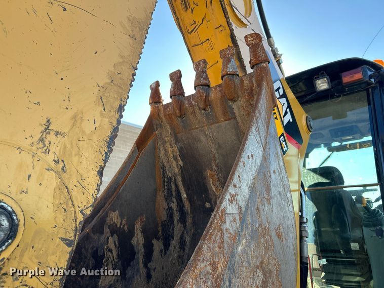 image for item FK3892 2015 Caterpillar 420F backhoe
