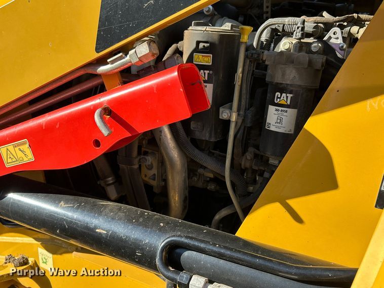 image for item FK3892 2015 Caterpillar 420F backhoe