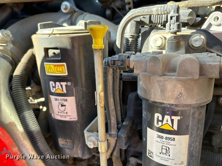 image for item FK3892 2015 Caterpillar 420F backhoe