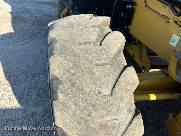 image for item FK3892 2015 Caterpillar 420F backhoe