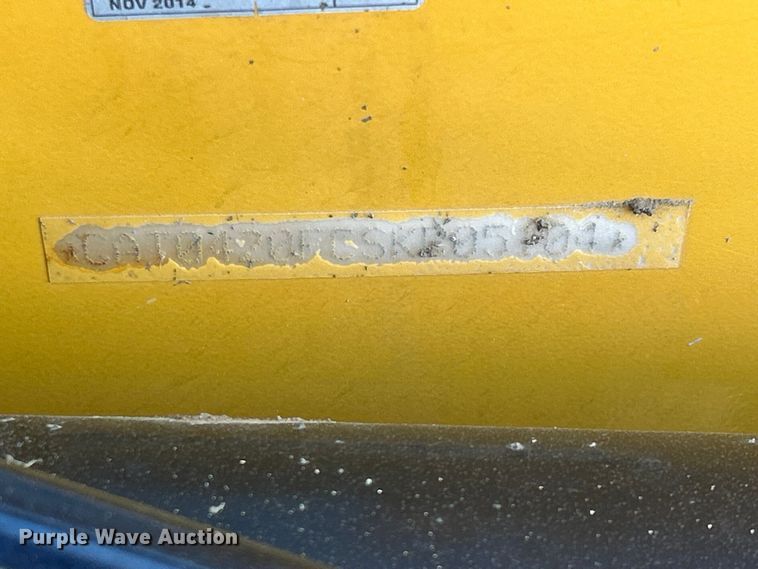 image for item FK3892 2015 Caterpillar 420F backhoe