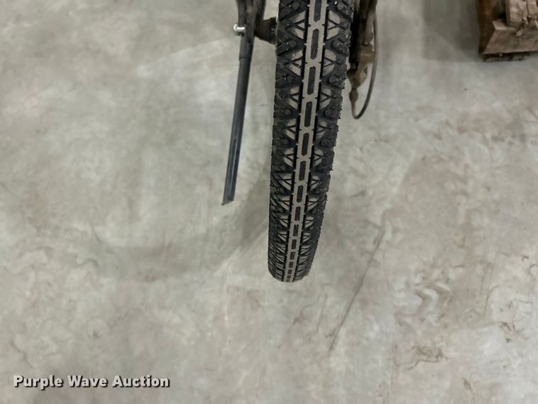 image for item FK3893 Trek mountain bike