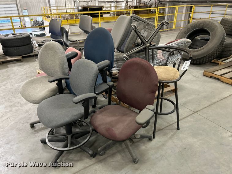 image for item FK3894 (22) chairs