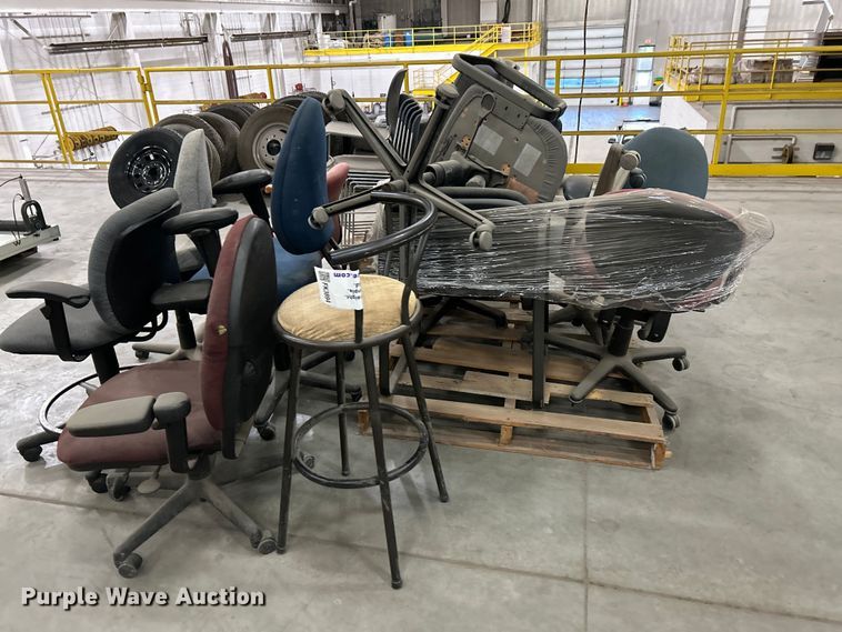 image for item FK3894 (22) chairs