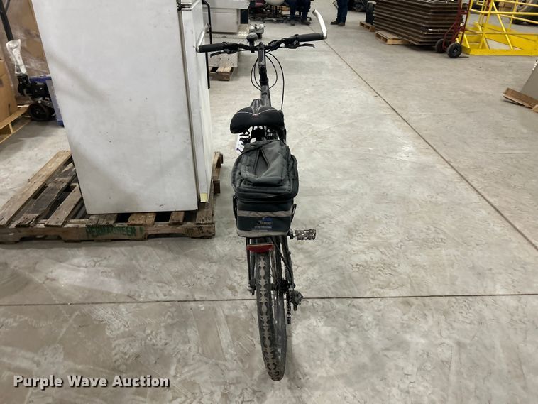 image for item FK3895 Trek 3900 mountain bike