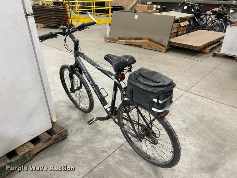 image for item FK3895 Trek 3900 mountain bike