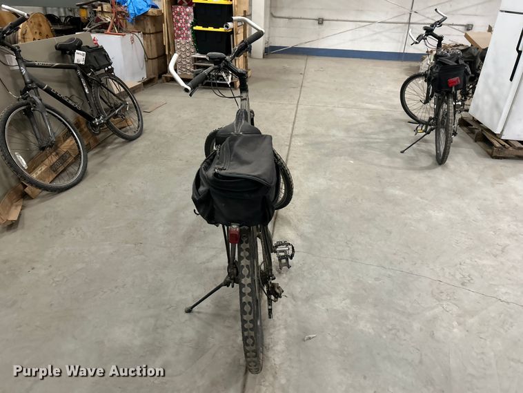 image for item FK3897 Trek 3900 mountain bike