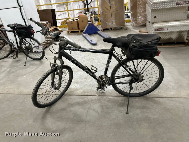 image for item FK3897 Trek 3900 mountain bike