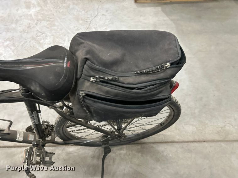 image for item FK3897 Trek 3900 mountain bike