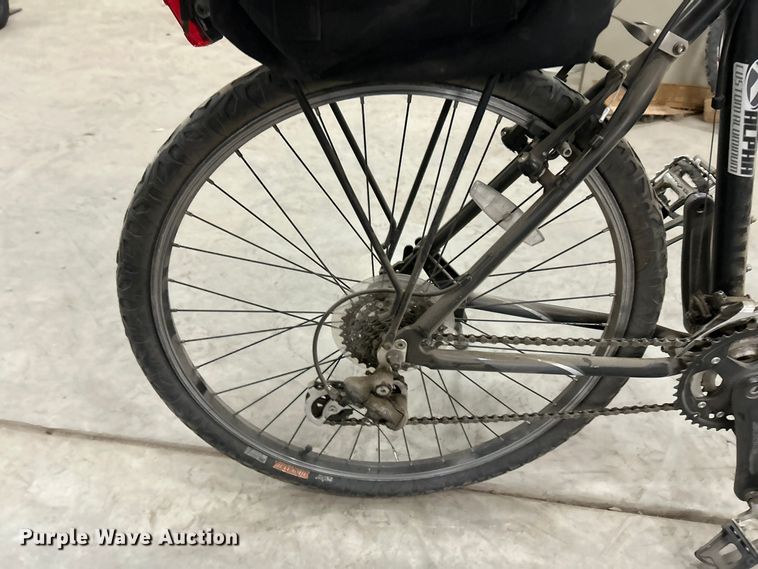 image for item FK3897 Trek 3900 mountain bike