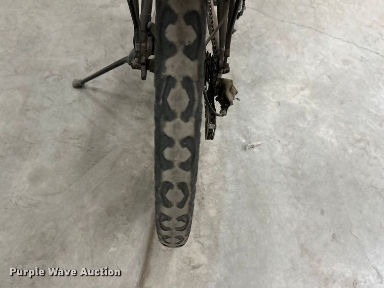 image for item FK3897 Trek 3900 mountain bike