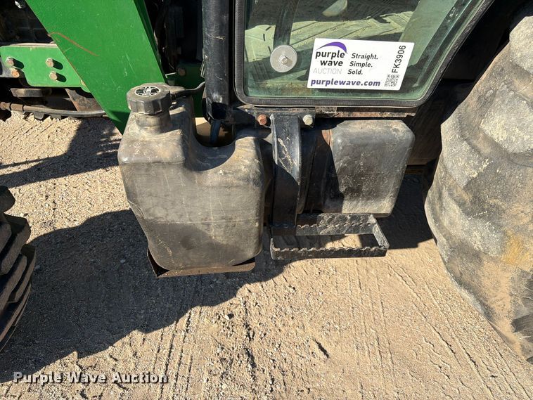 image for item FK3906 2007 Montana  LG5740C  MFWD tractor