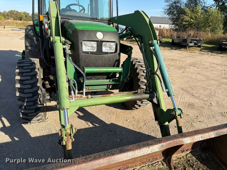 image for item FK3906 2007 Montana  LG5740C  MFWD tractor